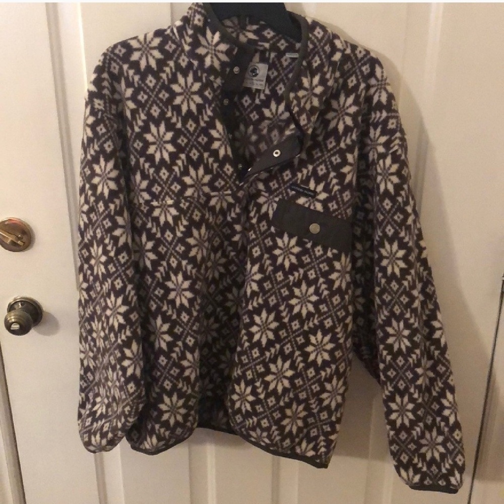 Southern Proper pullover fleece sweater